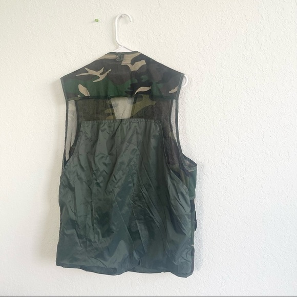 GAME WINNER SPORTSWEAR Men’s Small Medium Sleeveless Camo Vest Pockets Light - Picture 2 of 6